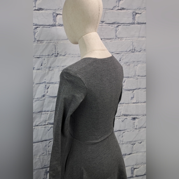 American Apparel Women's Dress Above Knee Mini Skirt Deep V XS *MINT CONDITION* - Picture 10 of 13